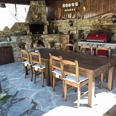 ким * Apriltsi (Lovech)