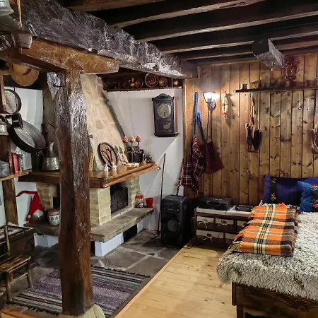 ким Apriltsi (Lovech)