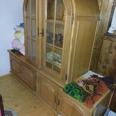 ким * Apriltsi (Lovech)